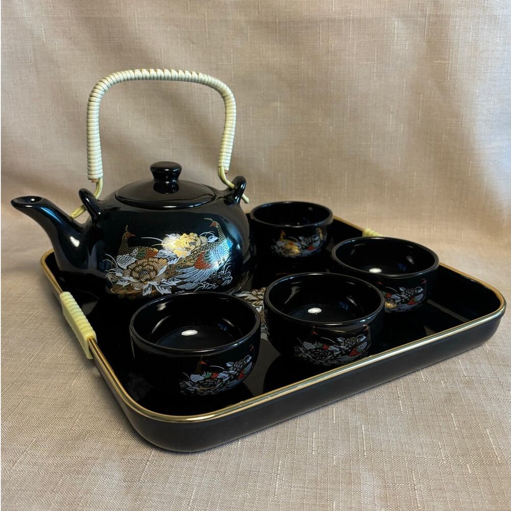 Vintage Japanese 4 Porcelain Cups with Tray Lacquer Tea Set